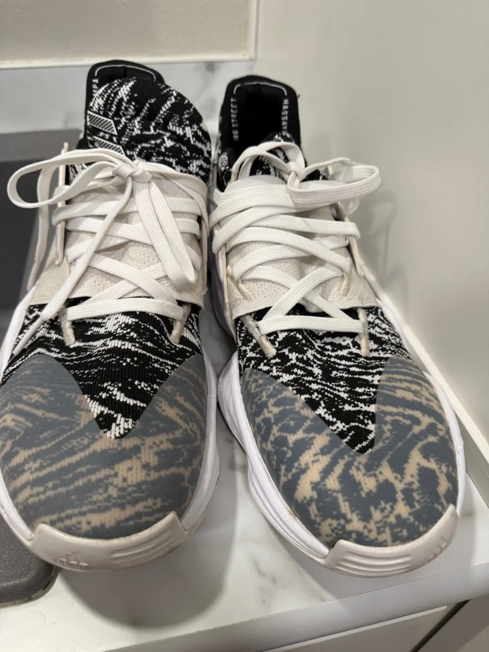 Adidas Harden Vol. 4 